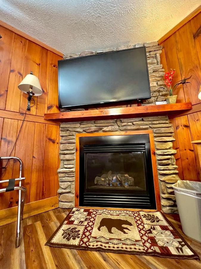 Homestead Inn - Блоуинг-Рок Экстерьер фото
